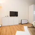 Welcome In - In Mit Balkon Und Abstellraum *